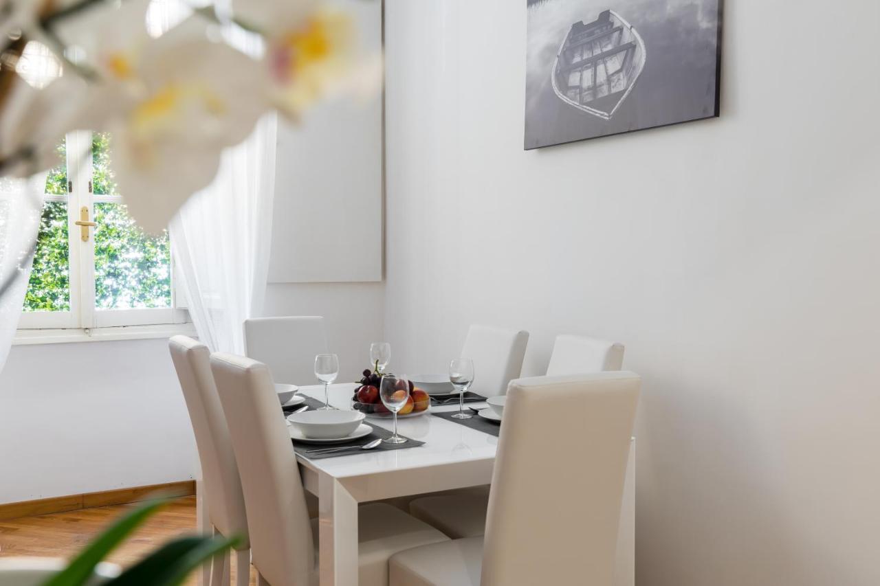 A World Aparts - 32 Calabria โรม ภายนอก รูปภาพ